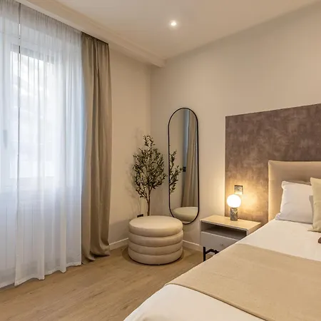 Luxury 2 Bedroom Apartment In Central Milan Exterior photo