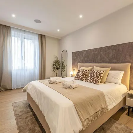 Luxury 2 Bedroom Apartment In Central Milan Exterior photo